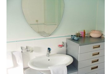 Hrvaška Privát Ičići, Eksterier